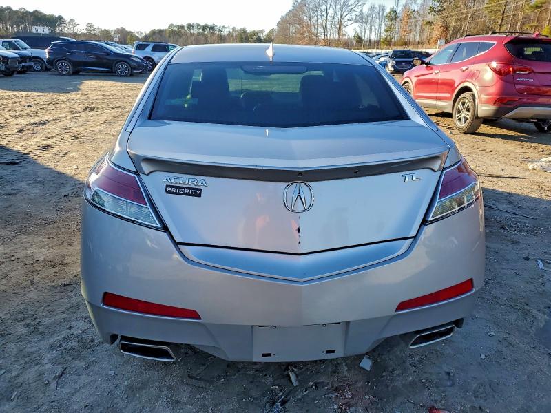97110125 :رقم المزاد ، 19UUA8F52AA023230 vin ، 2010 Acura Tl مزاد بيع