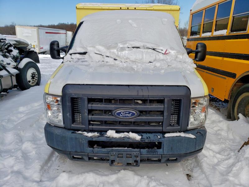 96470875 :رقم المزاد ، 1FDXE4FSXJDC17478 vin ، 2018 Ford Econoline مزاد بيع