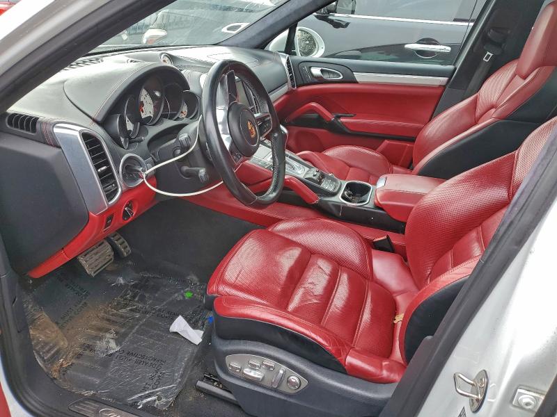 95248185 :رقم المزاد ، WP1AC2A26FLA82720 vin ، 2015 Porsche Cayenne Tu مزاد بيع