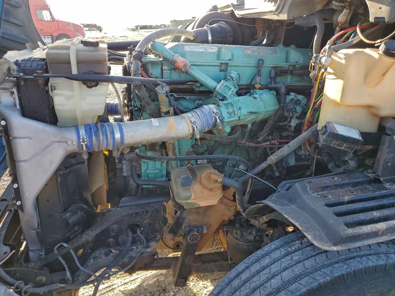 2009 Freightliner Columbia 1 მანქანა იყიდება აუქციონზე, vin: 1FUJA6CK69LAD3105, აუქციონის ნომერი: 97780495