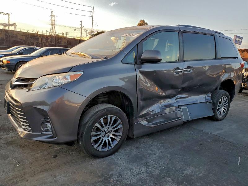 Aukcja sprzedaży 2019 Toyota Sienna, vin: 5TDYZ3DC4KS017088, numer aukcji: 94358505