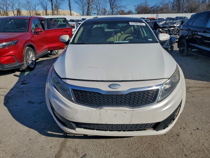97306195 :رقم المزاد ، 5XXGN4A72DG256406 vin ، 2013 Kia Optima مزاد بيع