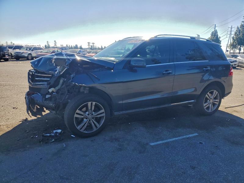 Продажа на аукционе авто 2015 Mercedes-benz Ml, vin: 4JGDA5JB9FA518943, номер лота: 94829945