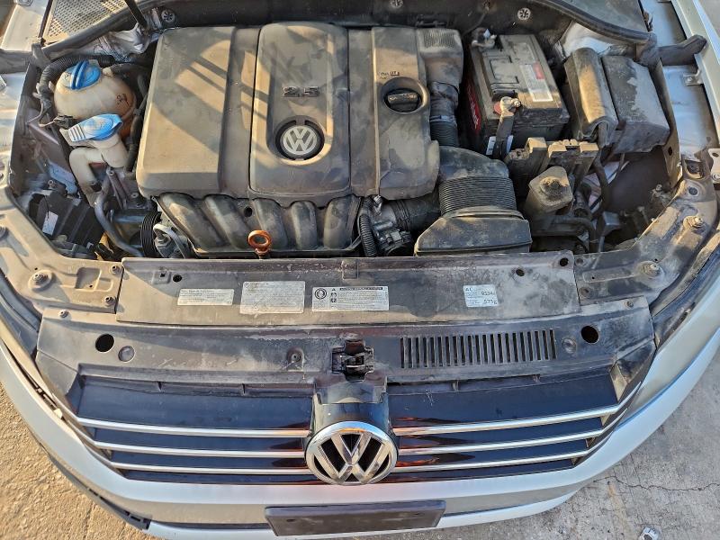 95415465 :رقم المزاد ، 1VWBH7A38DC130161 vin ، 2013 Volkswagen Passat مزاد بيع