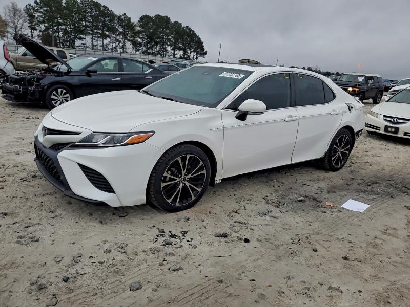 97626875 :رقم المزاد ، 4T1J11AK1LU924348 vin ، 2020 Toyota Camry مزاد بيع