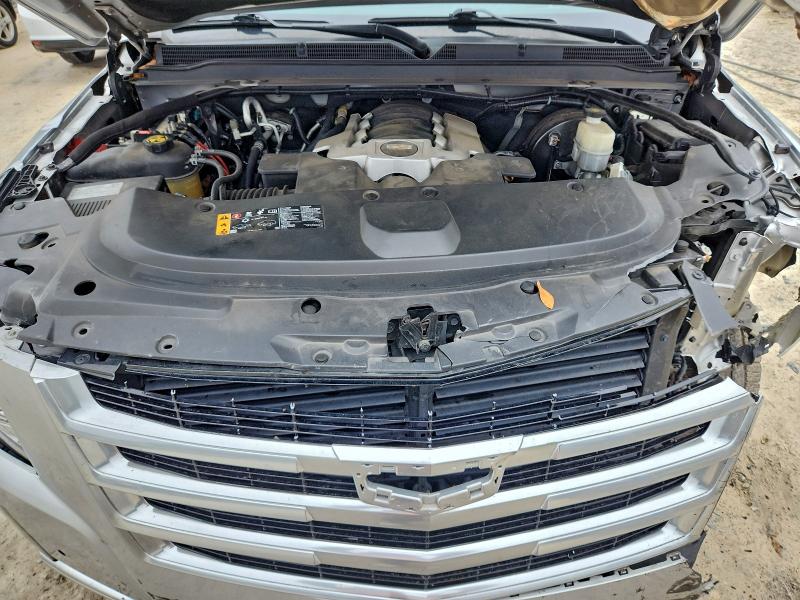96163025 :رقم المزاد ، 1GYS4HKJ5KR270965 vin ، 2019 Cadillac Escalade مزاد بيع