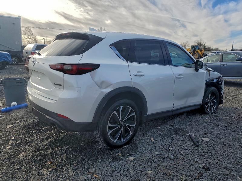 96565885 :رقم المزاد ، JM3KFBDM6N0606076 vin ، 2022 Mazda Cx-5 مزاد بيع