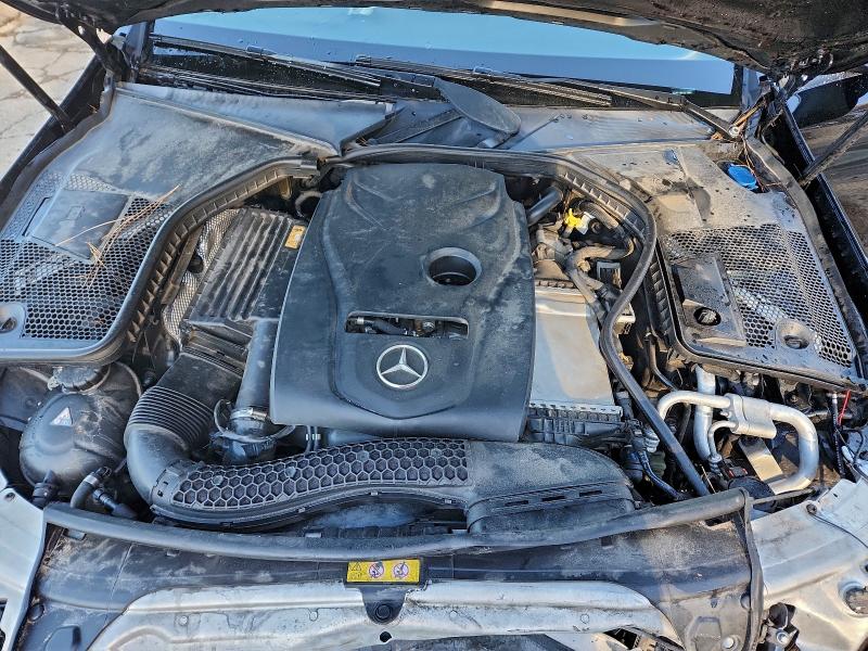 2017 Mercedes-benz C მანქანა იყიდება აუქციონზე, vin: 55SWF4JB4HU210886, აუქციონის ნომერი: 96752045