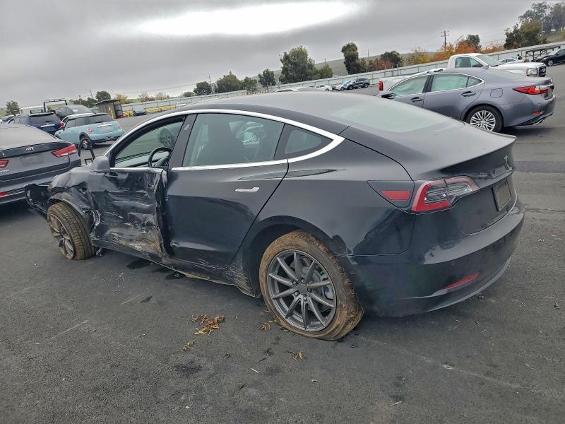 2019 Tesla Model 3 მანქანა იყიდება აუქციონზე, vin: 5YJ3E1EA5KF305021, აუქციონის ნომერი: 96376005