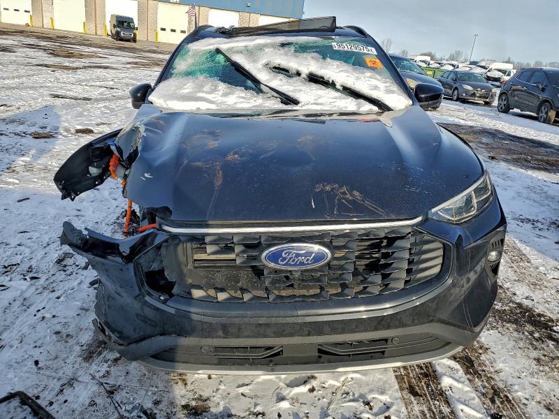 95129575 :رقم المزاد ، 1FMCU0E14SUA46215 vin ، 2025 Ford Escape مزاد بيع