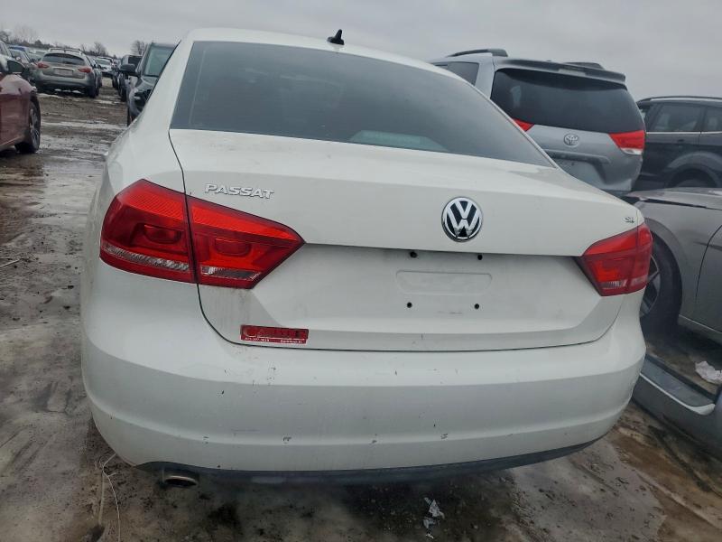 48011956 :رقم المزاد ، 1VWBP7A36DC123714 vin ، 2013 Volkswagen Passat مزاد بيع