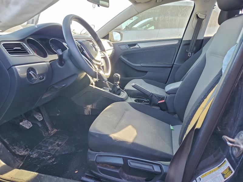 96074035 :رقم المزاد ، 3VW167AJ5HM275064 vin ، 2017 Volkswagen Jetta مزاد بيع