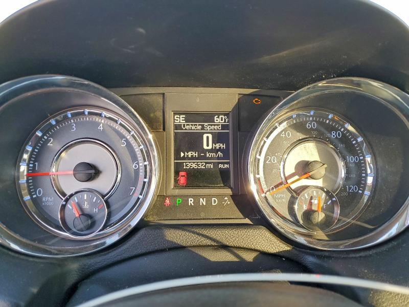 96441435 :رقم المزاد ، 2C4RC1CG4CR394965 vin ، 2012 Chrysler Town & Country مزاد بيع