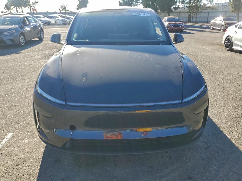 2026 Tesla Model Y მანქანა იყიდება აუქციონზე, vin: 7SAYGDEE2TF367761, აუქციონის ნომერი: 96608245