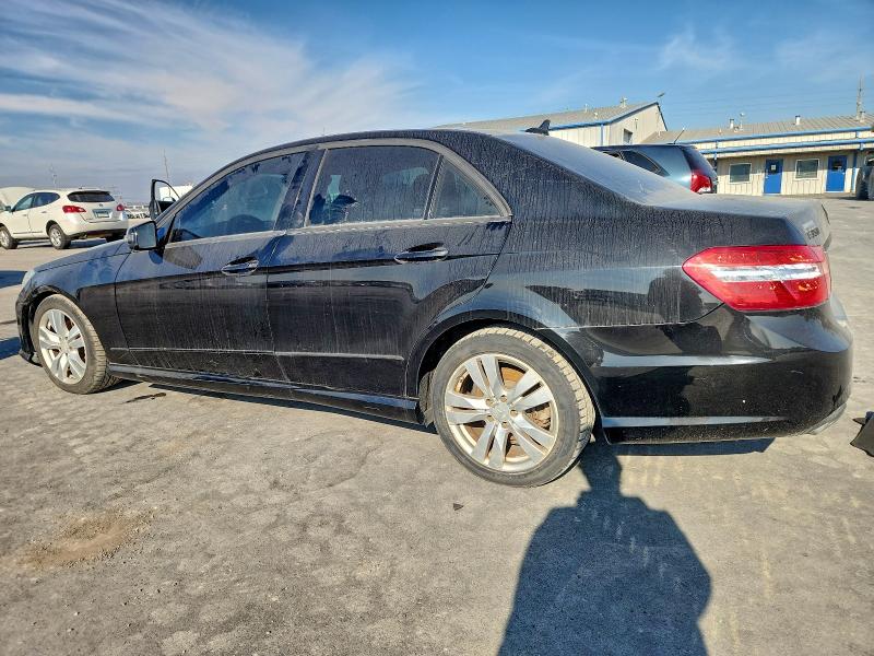 97561515 :رقم المزاد ، WDDHF8HB1BA377638 vin ، 2011 Mercedes-benz E 350 4mat مزاد بيع