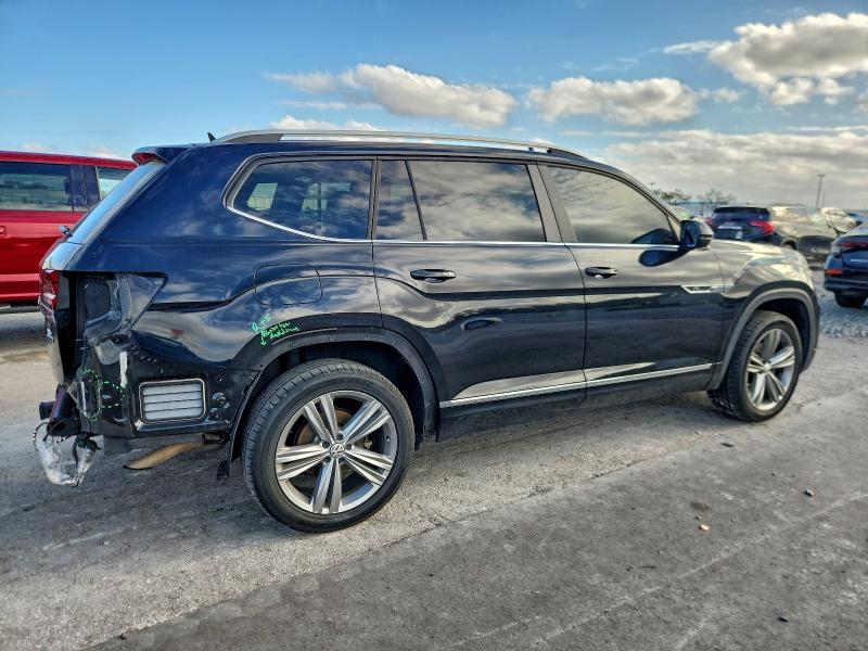 2018 Volkswagen Atlas მანქანა იყიდება აუქციონზე, vin: 1V2RR2CA5JC582334, აუქციონის ნომერი: 95723365