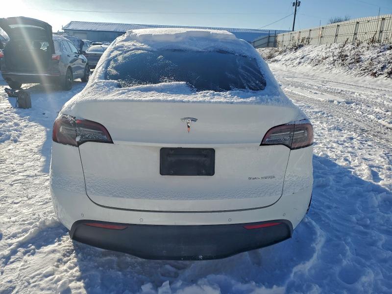 Продажа на аукционе авто 2021 Tesla Model Y, vin: 5YJYGDEE4MF179533, номер лота: 94952685