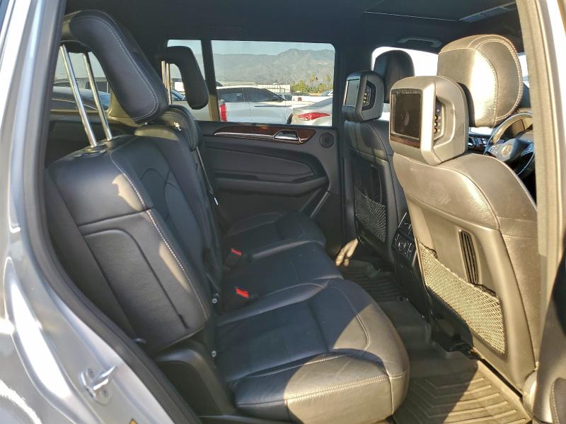 96451625 :رقم المزاد ، 4JGDF6EE9HA872704 vin ، 2017 Mercedes-benz Gls مزاد بيع