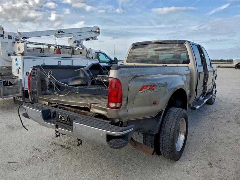 97221085 :رقم المزاد ، 1FDAW57P74EC28326 vin ، 2004 Ford F550 Supe مزاد بيع