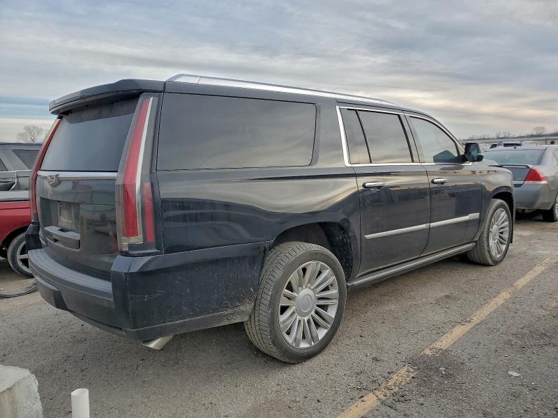 2016 Cadillac Escalade მანქანა იყიდება აუქციონზე, vin: 1GYS4KKJ4GR305855, აუქციონის ნომერი: 95019495