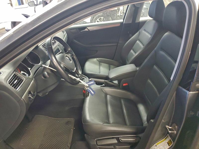 2017 Volkswagen Jetta მანქანა იყიდება აუქციონზე, vin: 3VWDB7AJ5HM228500, აუქციონის ნომერი: 93679065