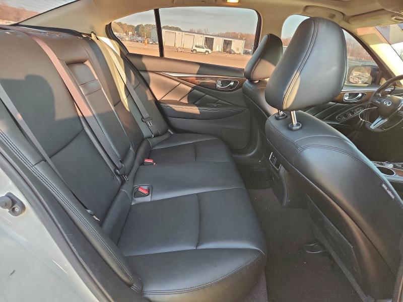 Продажа на аукционе авто 2018 Infiniti Q50 Luxe, vin: JN1EV7AP9JM356570, номер лота: 97728425