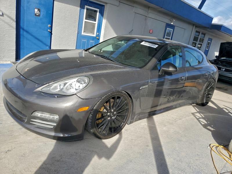 Продажа на аукционе авто 2013 Porsche Panamera 2, vin: WP0AA2A71DL015779, номер лота: 98352355