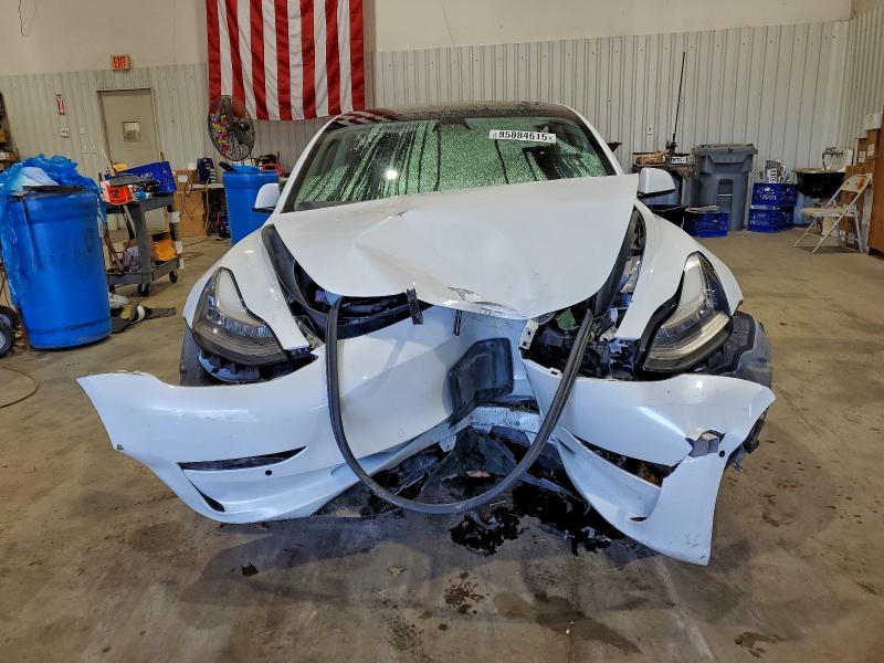 95884615 :رقم المزاد ، 5YJ3E1EAXMF849257 vin ، 2021 Tesla Model 3 مزاد بيع