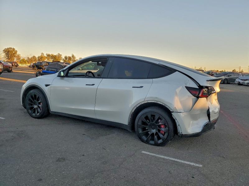 Auction sale of the 2023 Tesla Model Y, vin: 7SAYGDEE0PA052489, lot number: 95031105