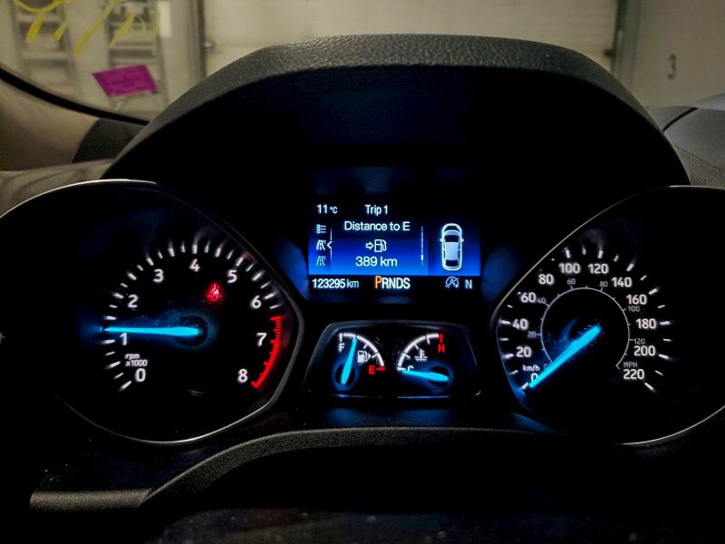 Продаж на аукціоні авто 2017 Ford Escape, vin: 1FMCU9J98HUB69640, номер лоту: 97302575