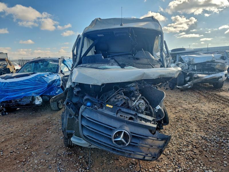 94736965 :رقم المزاد ، W1Y4NCHYXRT165740 vin ، 2024 Mercedes-benz Sprinter مزاد بيع