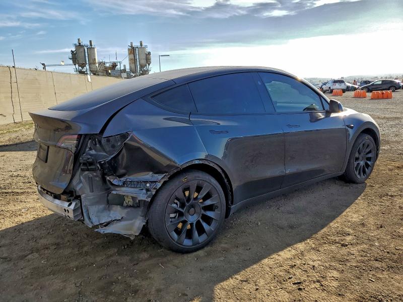 96899605 :رقم المزاد ، 7SAYGDED0RF153755 vin ، 2024 Tesla Model Y مزاد بيع