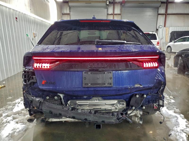Продаж на аукціоні авто 2021 Audi Sq8, vin: WA1CWBF19MD033840, номер лоту: 93998245
