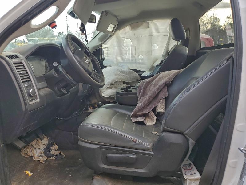 96390835 :رقم المزاد ، 3C6MR5AJ9JG332129 vin ، 2018 Ram 2500 مزاد بيع