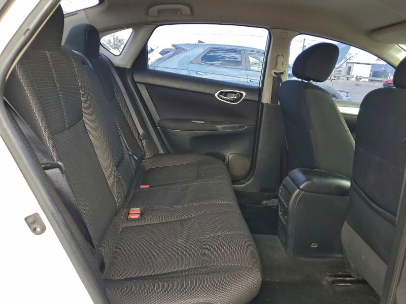 Продажа на аукционе авто 2015 Nissan Sentra, vin: 3N1AB7AD0FL617826, номер лота: 93044985