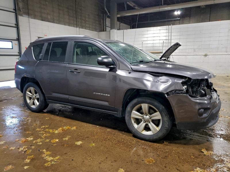 Продаж на аукціоні авто 2016 Jeep Compass, vin: 1C4NJDBBXGD685989, номер лоту: 94731305