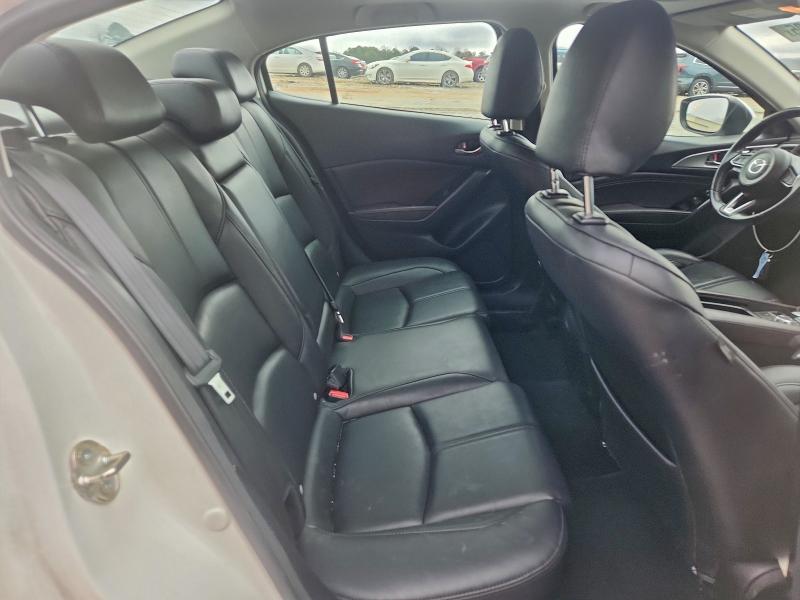 Aukcja sprzedaży 2018 Mazda 3, vin: 3MZBN1V30JM211570, numer aukcji: 93603805