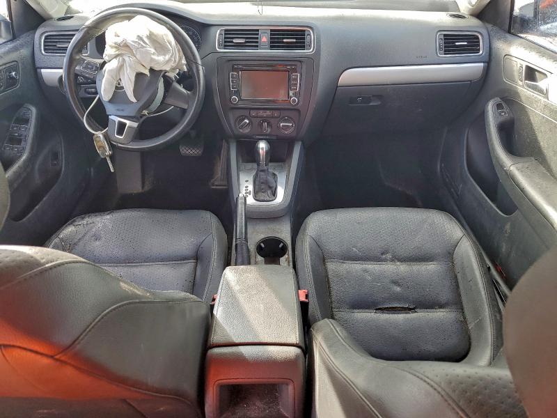 Продажа на аукционе авто 2013 Volkswagen Jetta, vin: 3VWDX7AJ2DM391083, номер лота: 94679725