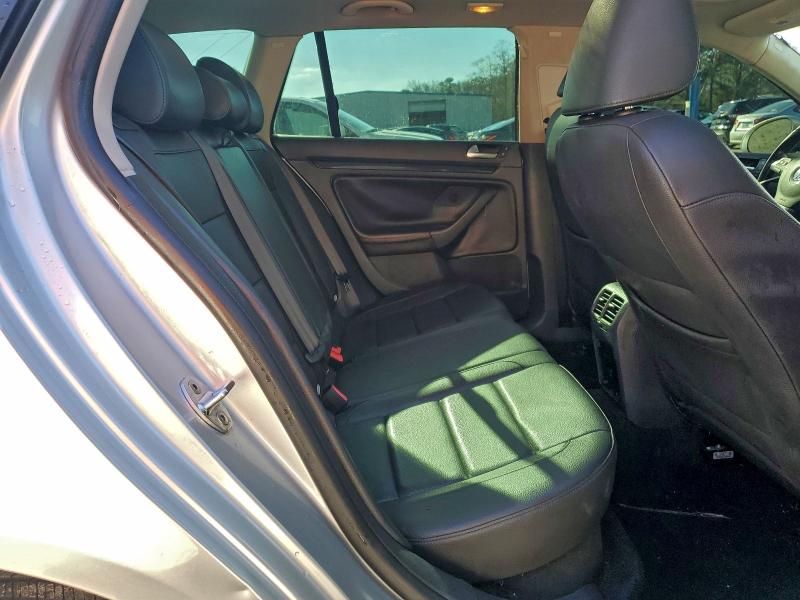 94814255 :رقم المزاد ، 3VWPL7AJ0DM658231 vin ، 2013 Volkswagen Jetta مزاد بيع