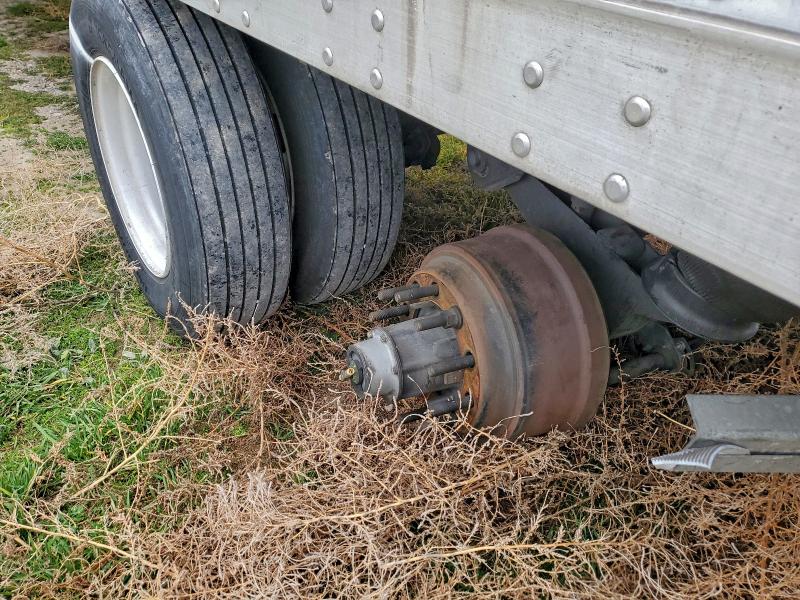 50680056 :رقم المزاد ، 5V8VC5321RT403436 vin ، 2024 Vanderhall Trailer مزاد بيع