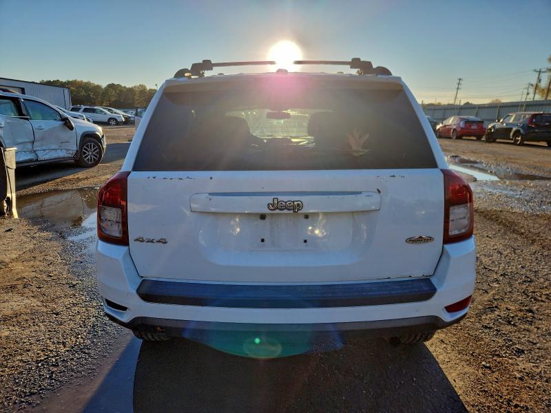 2014 Jeep Compass მანქანა იყიდება აუქციონზე, vin: 1C4NJDAB7ED720079, აუქციონის ნომერი: 96894075