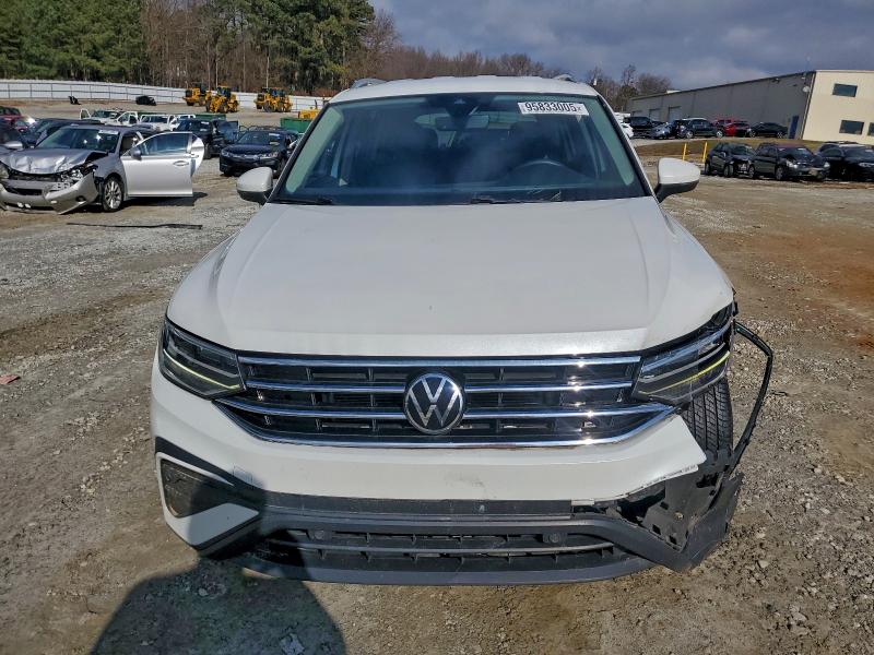 95833005 :رقم المزاد ، 3VV3B7AX7PM075489 vin ، 2023 Volkswagen Tiguan مزاد بيع
