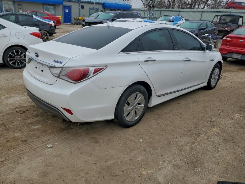 Продаж на аукціоні авто 2015 Hyundai Sonata Hyb, vin: KMHEC4A44FA128777, номер лоту: 95690785