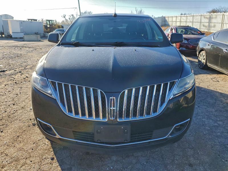 Продаж на аукціоні авто 2011 Lincoln Mkx, vin: 2LMDJ6JK8BBJ13049, номер лоту: 96821925