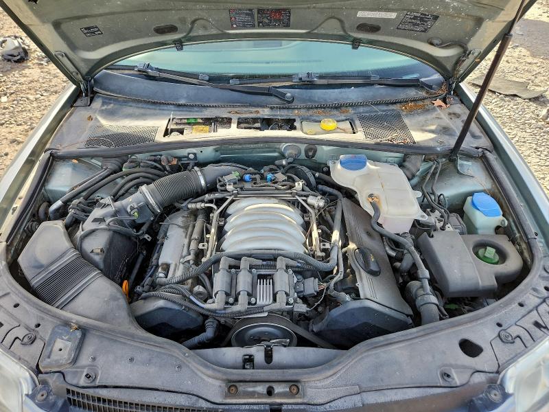 95780055 :رقم المزاد ، WVWYU63B15E106877 vin ، 2005 Volkswagen Passat مزاد بيع