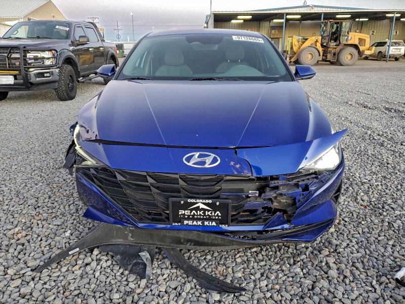 2023 Hyundai Elantra მანქანა იყიდება აუქციონზე, vin: KMHLM4AG5PU529687, აუქციონის ნომერი: 97128685