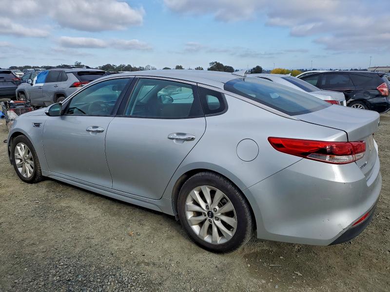 94810065 :رقم المزاد ، 5XXGT4L32HG129810 vin ، 2017 Kia Optima Lx مزاد بيع