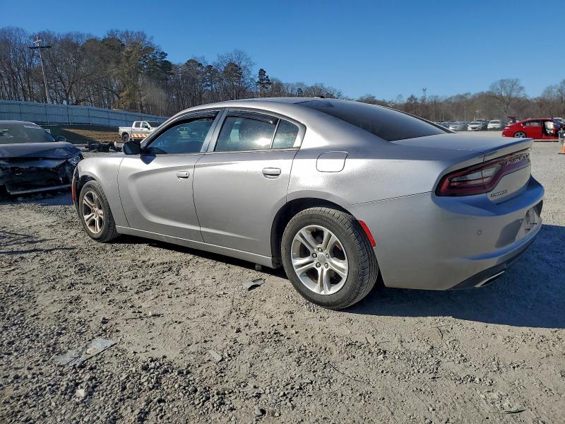 97284585 :رقم المزاد ، 2C3CDXBG4FH862263 vin ، 2015 Dodge Charger مزاد بيع