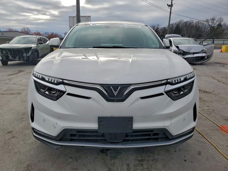 Продажа на аукционе авто 2024 Vinfast Trading And Produ Vf 8 Eco, vin: RLLV1AEB7RH004473, номер лота: 98399965