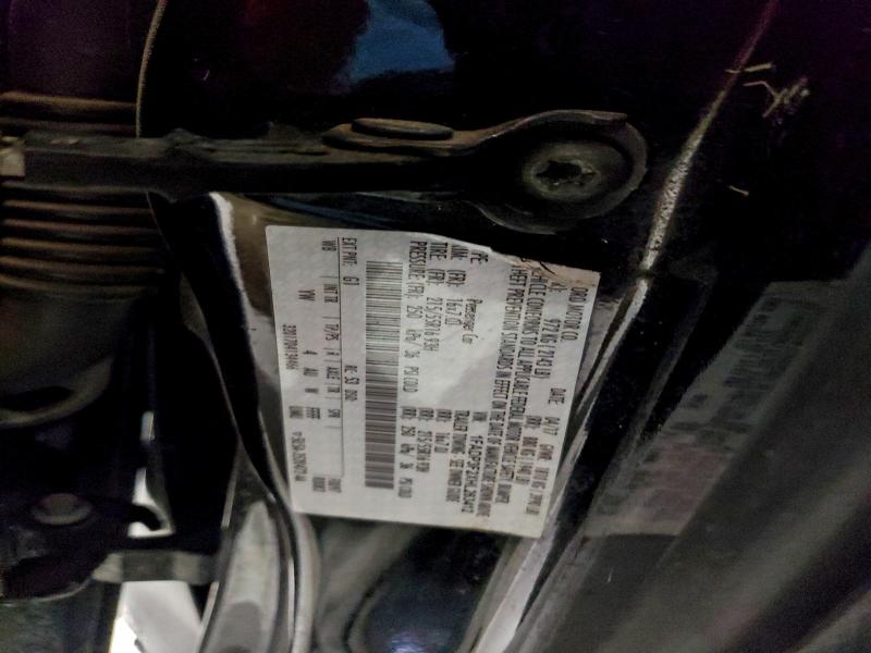 Продажа на аукционе авто 2017 Ford Focus, vin: 1FADP3F2XHL263412, номер лота: 95641075
